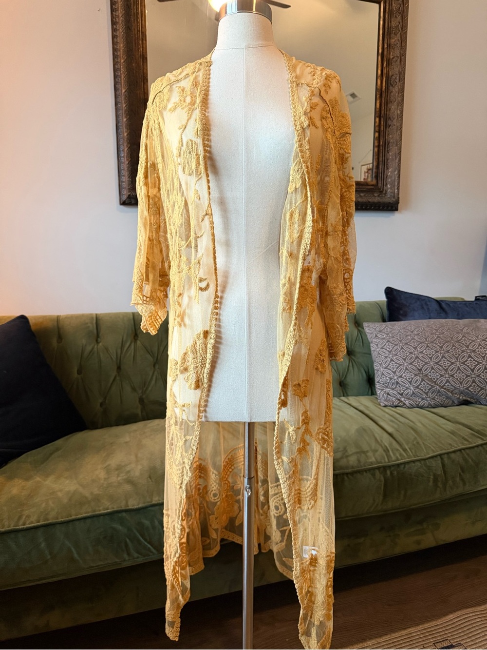 Gold Dust Lightweight Lace Kimono Jacket